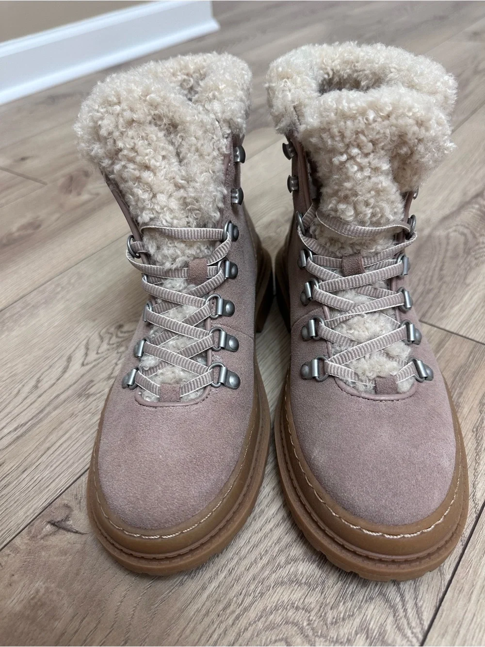 Splendid Women's  Boot Size 6.5